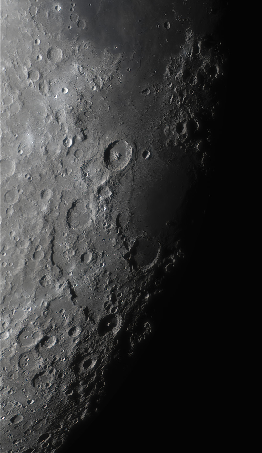 Rupes Altai und Umgebung