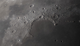 Sinus Iridium und Montes Jura