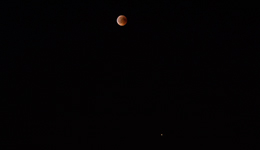 Totale Mondfinsternis 2018 und Mars in Opposition